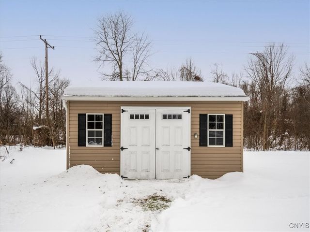 607 Birchwood Drive, Oneida, NY 13421