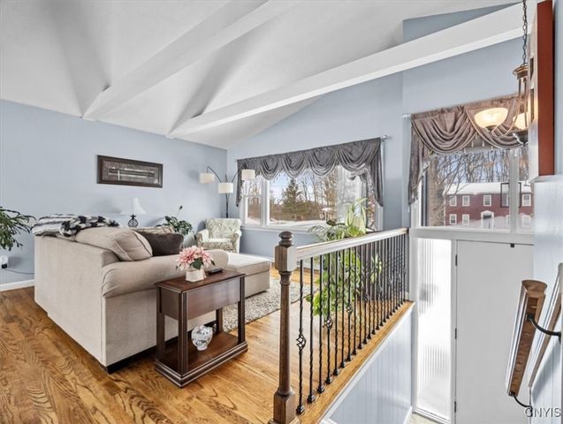 607 Birchwood Drive, Oneida, NY 13421