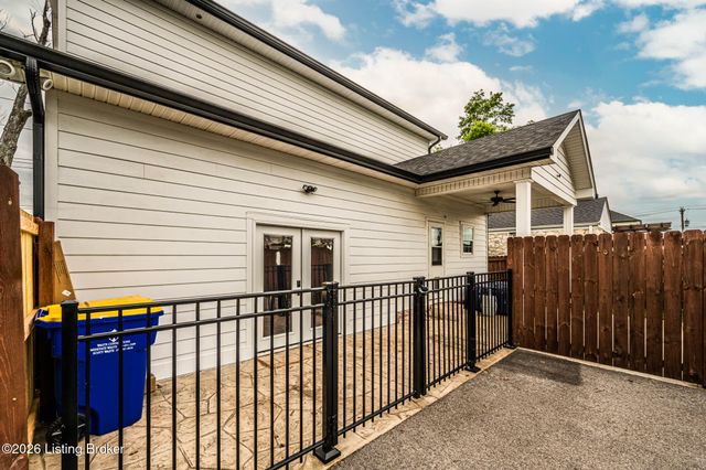1125 Magnolia St, Bowling Green, KY 42101