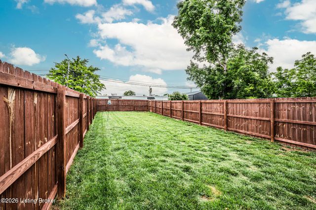1125 Magnolia St, Bowling Green, KY 42101