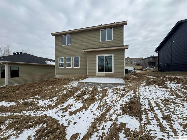 7716 N 116th Avenue, Omaha, NE 68142