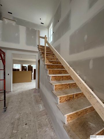 7716 N 116th Avenue, Omaha, NE 68142