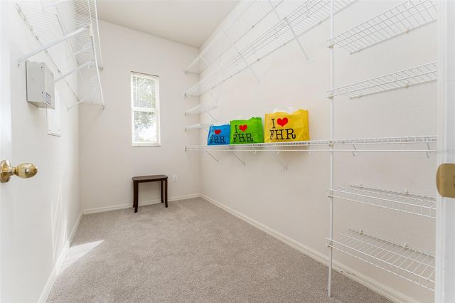 5703 EAGLEPOINT PLACE, Lithia, FL 33547