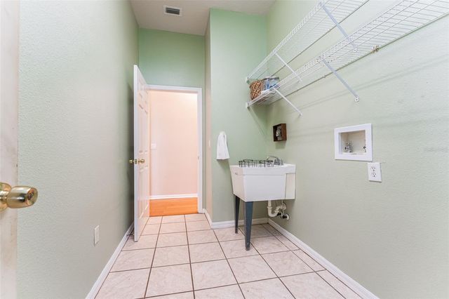 5703 EAGLEPOINT PLACE, Lithia, FL 33547