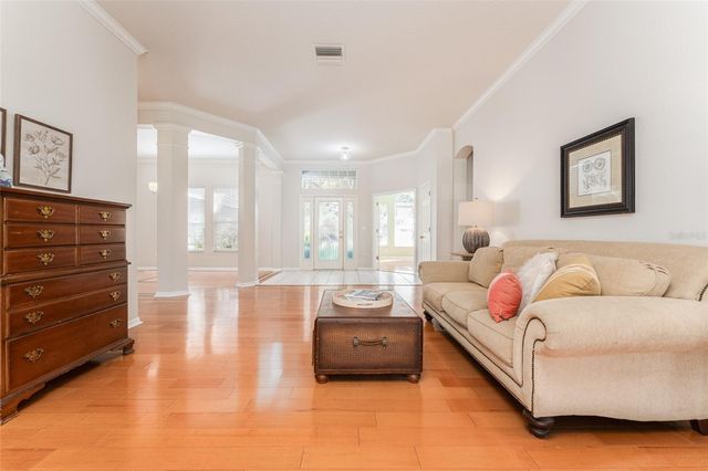 5703 EAGLEPOINT PLACE, Lithia, FL 33547