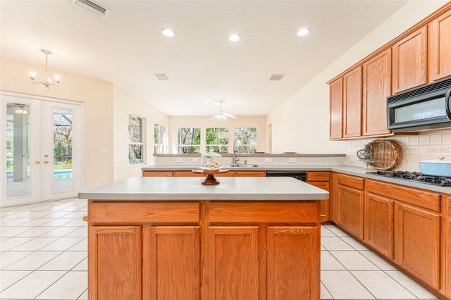 5703 EAGLEPOINT PLACE, Lithia, FL 33547