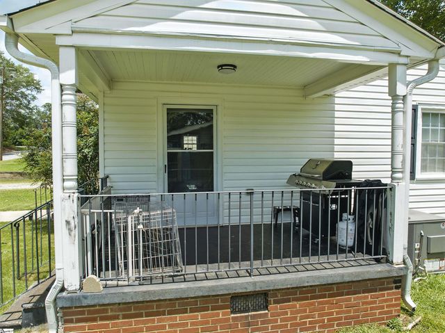105 Kirby Street, Greer, SC 29651