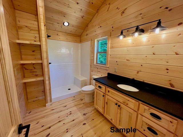 189 Hideout Lane, Murphy, NC 28906