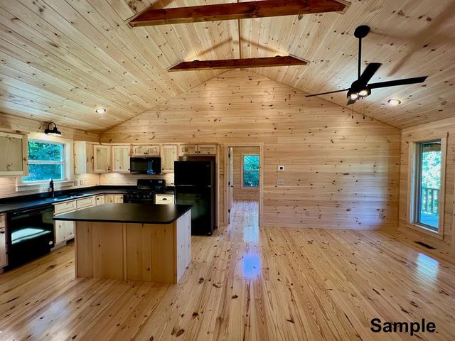 189 Hideout Lane, Murphy, NC 28906