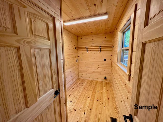 189 Hideout Lane, Murphy, NC 28906