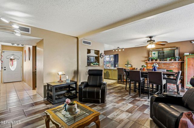 2808 BRIAN ALLIN Drive, El Paso, TX 79936