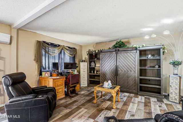 2808 BRIAN ALLIN Drive, El Paso, TX 79936