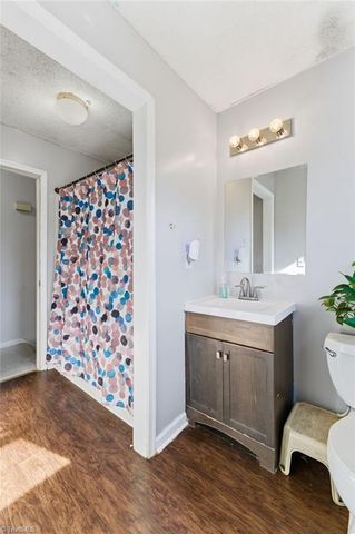 1682 Village Place, Winston-salem, NC 27127