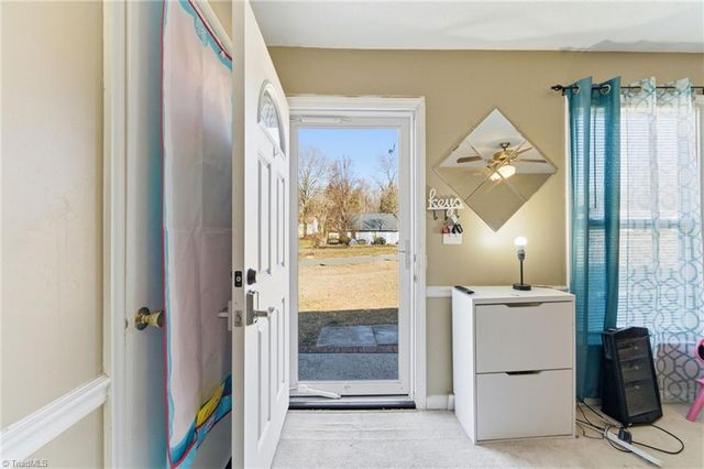 1682 Village Place, Winston-salem, NC 27127