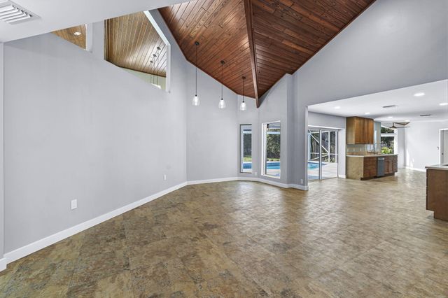 1538 39th Street, West Palm Beach, FL 33407