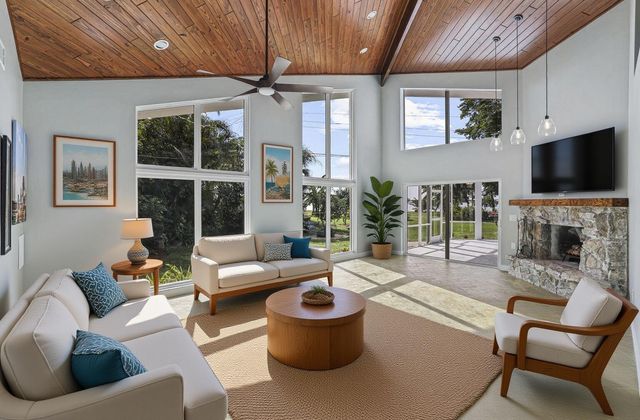 1538 39th Street, West Palm Beach, FL 33407