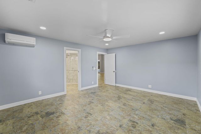 1538 39th Street, West Palm Beach, FL 33407