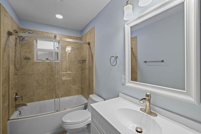 1538 39th Street, West Palm Beach, FL 33407