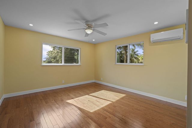 1538 39th Street, West Palm Beach, FL 33407