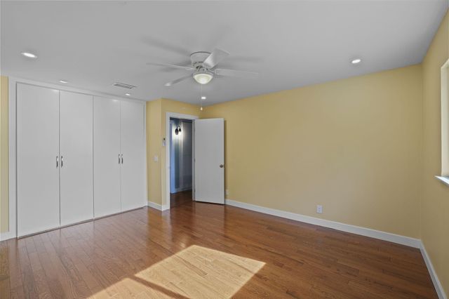 1538 39th Street, West Palm Beach, FL 33407