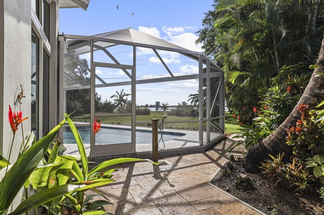 1538 39th Street, West Palm Beach, FL 33407