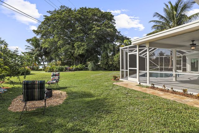 1538 39th Street, West Palm Beach, FL 33407