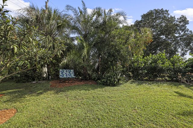 1538 39th Street, West Palm Beach, FL 33407