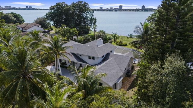 1538 39th Street, West Palm Beach, FL 33407