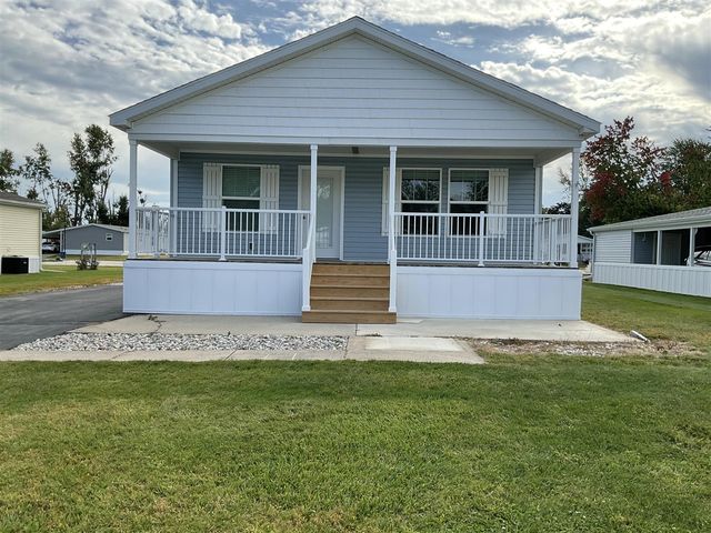 7117 White Oak Circle, Portage, MI 49002