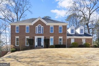 600 Willow Knoll Drive SE, Marietta, GA 30067
