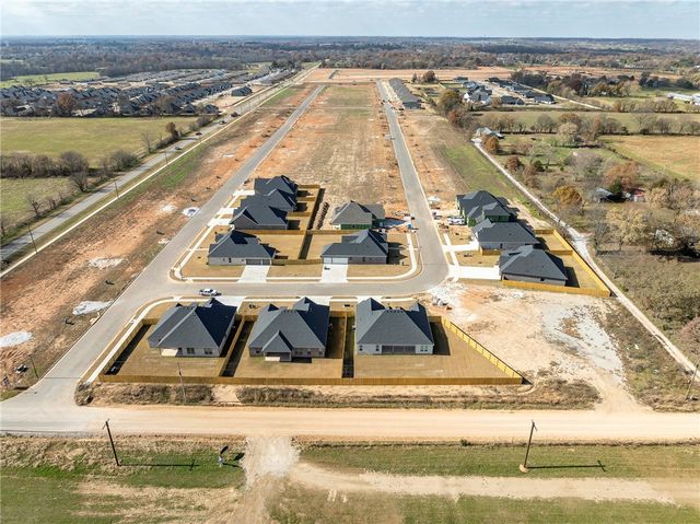 2125 Porter Street, Pea Ridge, AR 72751