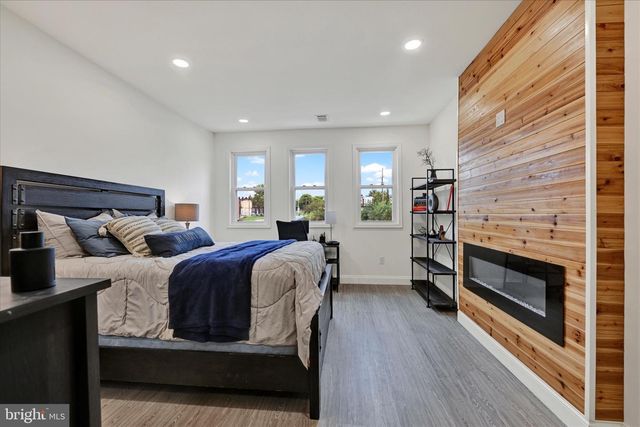 1748 N CHESTER ST, Baltimore, MD 21213