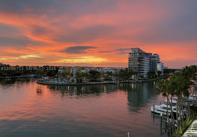 5880 Collins Ave 1105, Miami Beach, FL 33140
