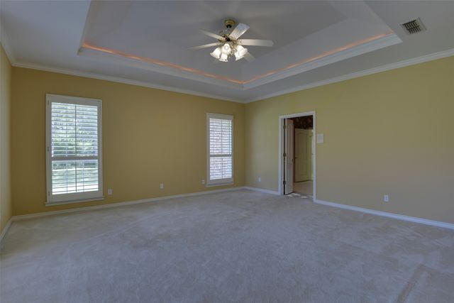 2215 California Lane, Arlington, TX 76015