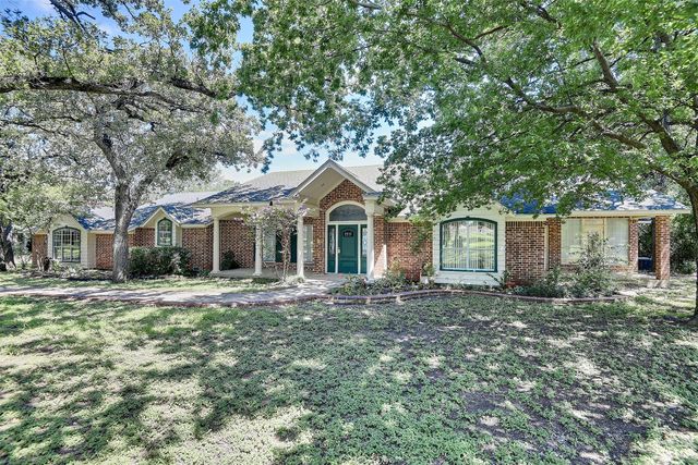 2215 California Lane, Arlington, TX 76015