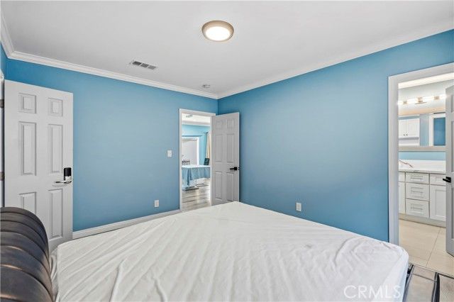 319 S 4th Street, Alhambra, CA 91801