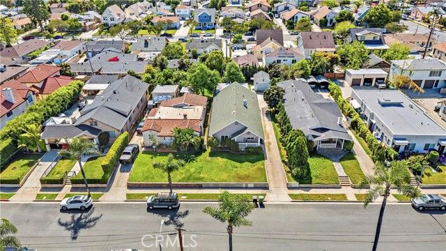 319 S 4th Street, Alhambra, CA 91801