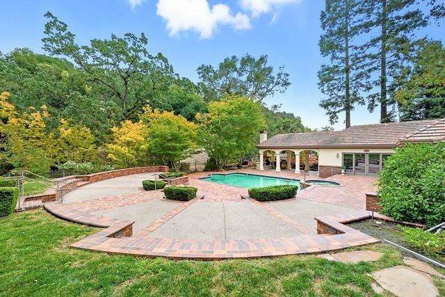 41&81 Willow Creek Ln, Danville, CA 94506