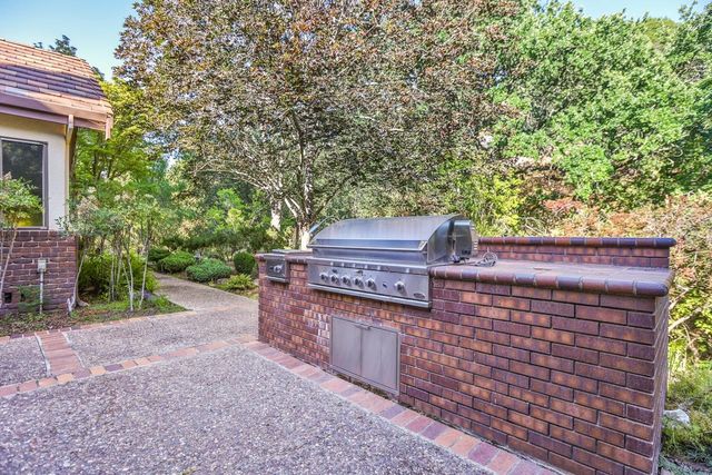 41&81 Willow Creek Ln, Danville, CA 94506