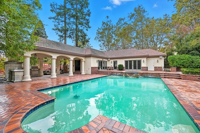 41&81 Willow Creek Ln, Danville, CA 94506