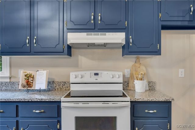 5211 Ecoff Ave, Chester, VA 23831