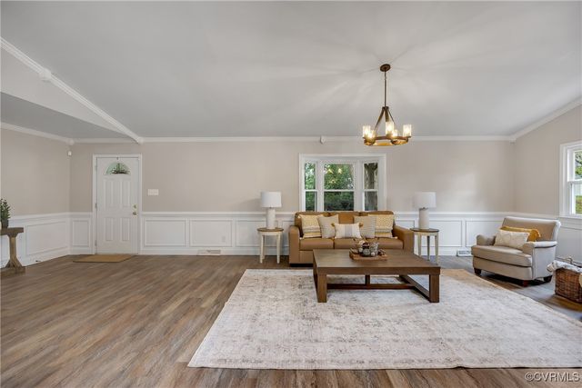 5211 Ecoff Ave, Chester, VA 23831