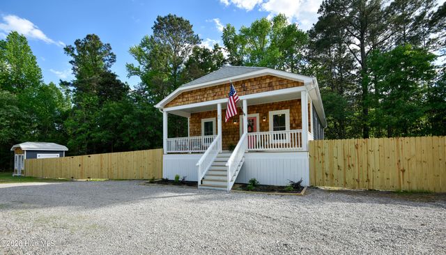 80 Crowatan Road, Castle Hayne, NC 28429