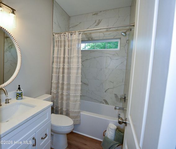 80 Crowatan Road, Castle Hayne, NC 28429
