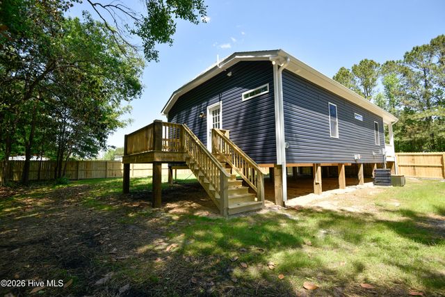 80 Crowatan Road, Castle Hayne, NC 28429