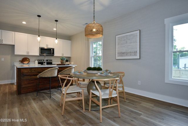 80 Crowatan Road, Castle Hayne, NC 28429