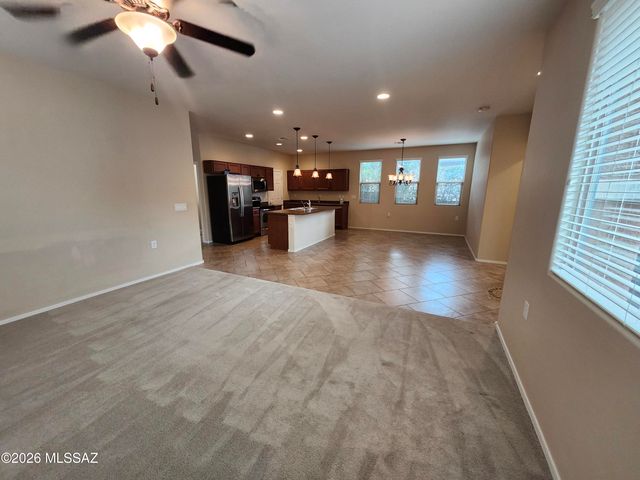 13979 E Cheavront Loop, Vail, AZ 85641