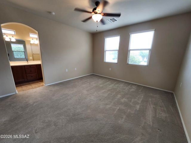 13979 E Cheavront Loop, Vail, AZ 85641