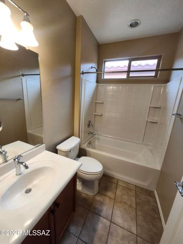 13979 E Cheavront Loop, Vail, AZ 85641