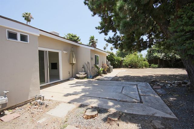 14482 Grassmere Lane, Tustin, CA 92780